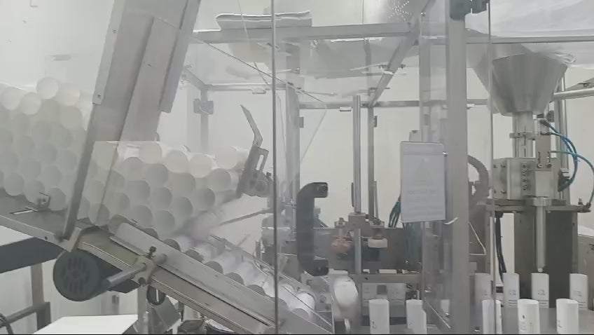 Load video: Chicaloca manufacturing